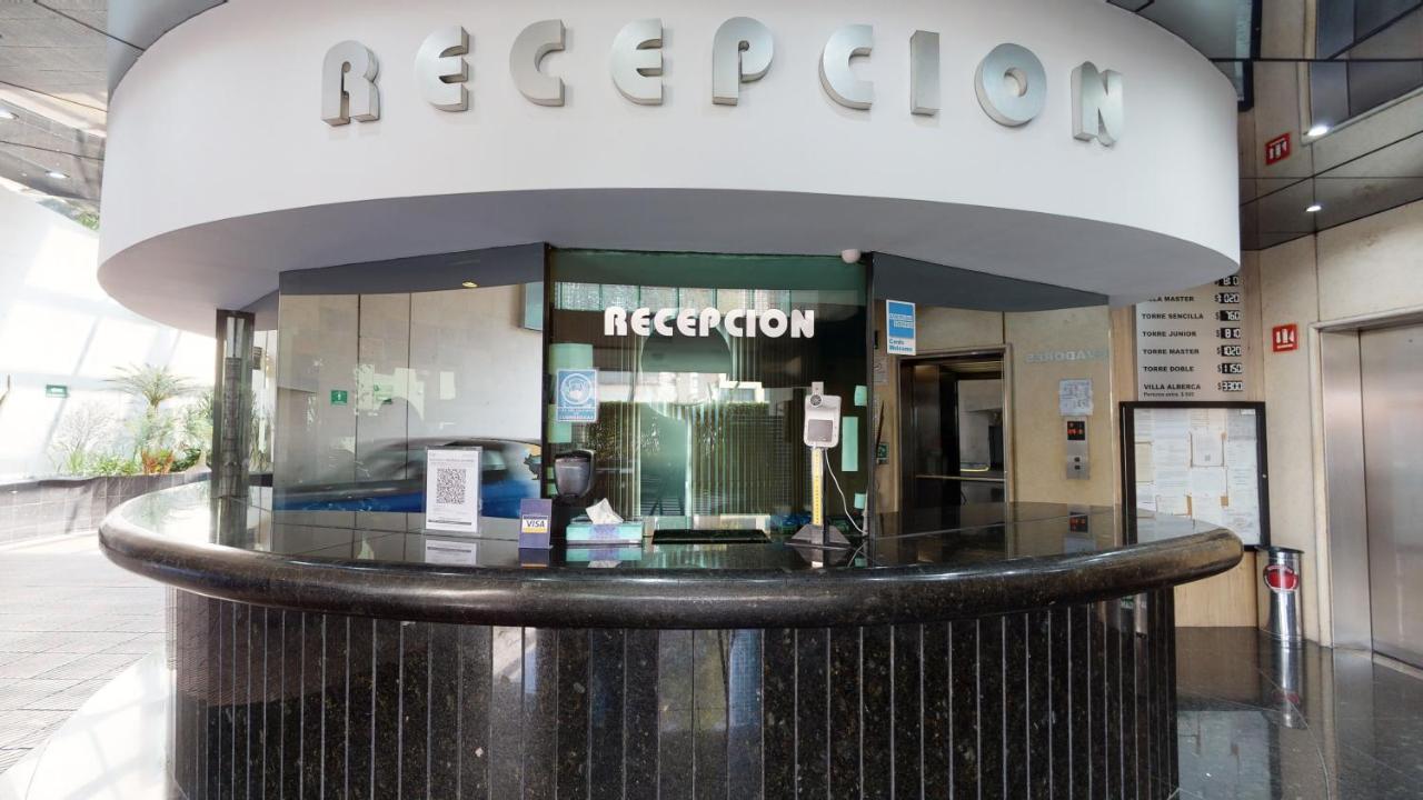 Hotel Patriotismo Kota Meksiko Bagian luar foto